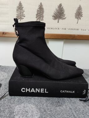 ZARA Trafaluc Black Sock Boots Pointed Toe Ring Detail Ankle Booties Size 40